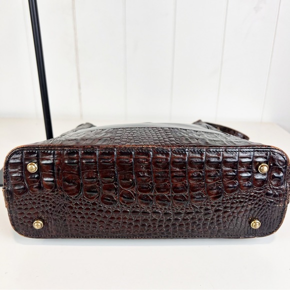 Brahmin Vintage Kendall Shoulder Bag Embossed Leather Adjustable Strap Medium - Picture 5 of 15